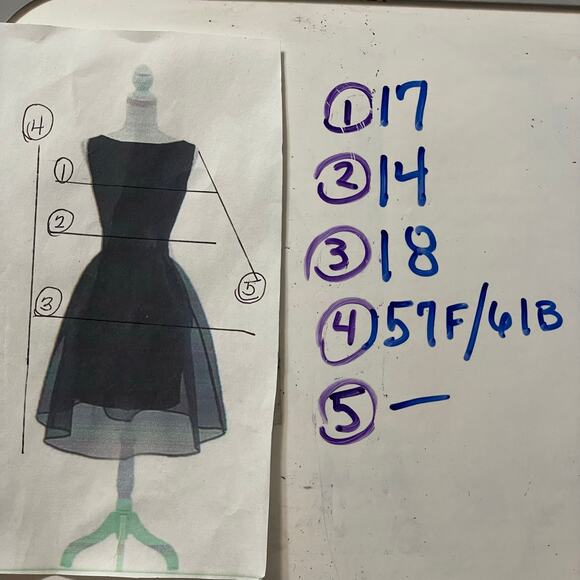 EUC - Vince Camuto Mermaid Lace and Sequined Gown - Picture 7 of 7